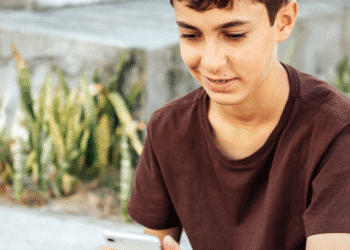 A brand new technique to determine adolescents at highest threat of growing despair