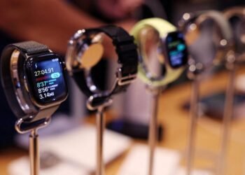 Apple avoids a second import ban for its redesigned smartwatches in newest court docket ruling