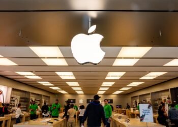 Union accuses Apple of illegal discrimination towards represented staff