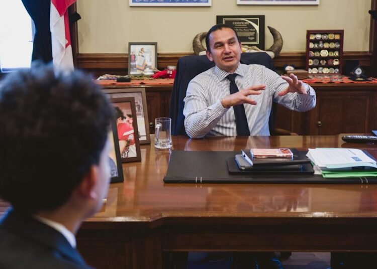 Canadian premier desires to ban social media and AI chatbots for teenagers in Manitoba