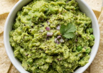 Mother’s Selfmade Guac with Hidden Veggies [vegan + gluten-free] • Wholesome Helper