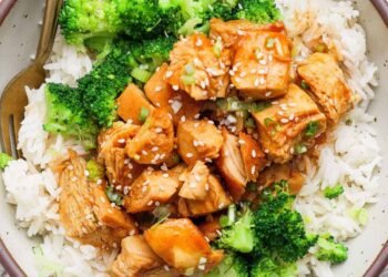 Gradual Cooker Honey Sriracha Hen