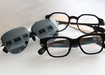 Pictures of Samsung’s rumored good glasses have leaked