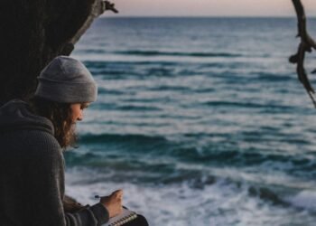 How Writing Three Traces of Poetry Can Open Your Coronary heart