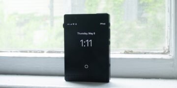 The Minimalist Mild Cellphone III Will Quickly Help A Curated Set Of Third-Celebration Apps