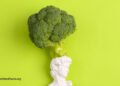 How We Eat vs. How We Suppose We Eat