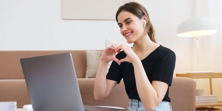 Digital Etiquette for Wellbeing: Talk Higher On-line