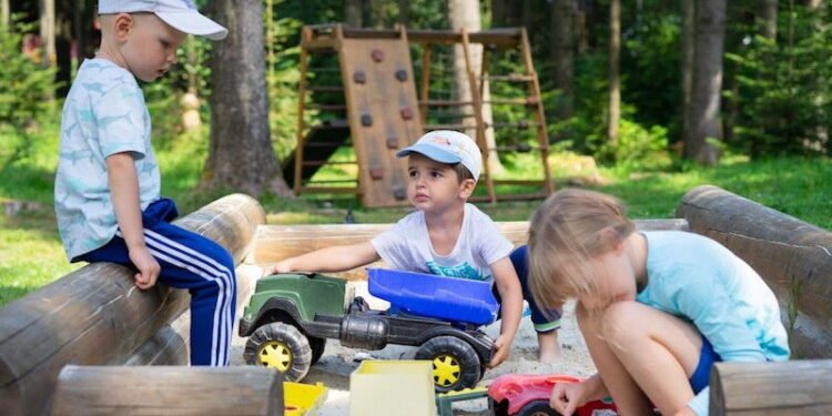 Self-Management vs. Obedience: Serving to Youngsters Construct Expertise