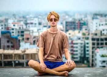 How To Meditate as an Grownup — Even With Noise round you
