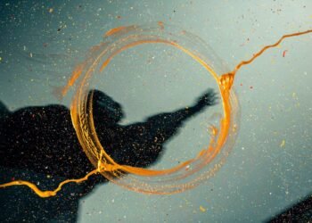 When Perception Isn’t Sufficient: An Interview with Juliana Sloane on Creativeness, Hypnotherapy, and Deeper Transformation