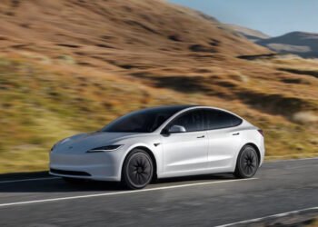 Tesla Begins Promoting Chinese language-Made Mannequin 3s In Canada At The EV’s Lowest Value Ever