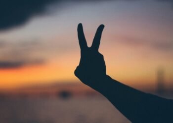 7 Conscious Quotes for These Moments When You’re Taking Issues Too Personally