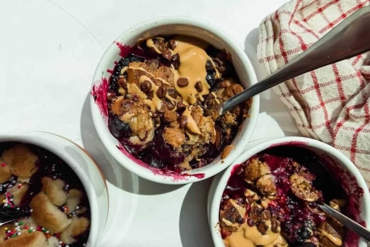 Air Fryer Berry Cobbler (Simply 2 Elements!)