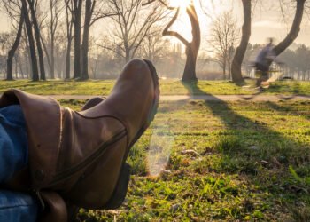 RamDev Dale Borglum with Therapeutic At The Edge – Ep. 137 – The Artwork of Resting in Presence – Be Right here Now Community 2026