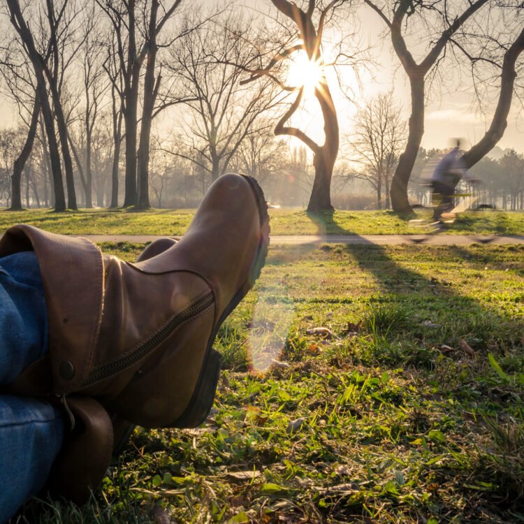 RamDev Dale Borglum with Therapeutic At The Edge – Ep. 137 – The Artwork of Resting in Presence – Be Right here Now Community 2026