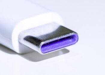 Why Some USB Ports Are Purple (And Why They’re Hardly ever Offered In The US)