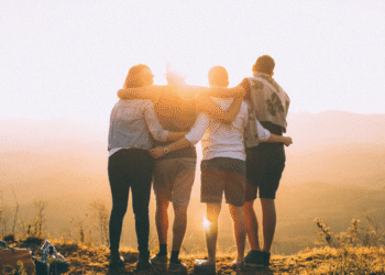 7 Causes Grownup Friendships Get Tougher (And seven Methods to Construct New Ones) |