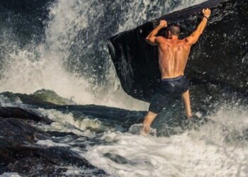 What Are the Indicators of a Resilient Particular person?