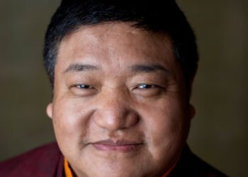 Mindrolling with Raghu Markus – Ep. 653 – The Tibetan E book of Success with Orgyen Chowang Rinpoche – Be Right here Now Community 2026