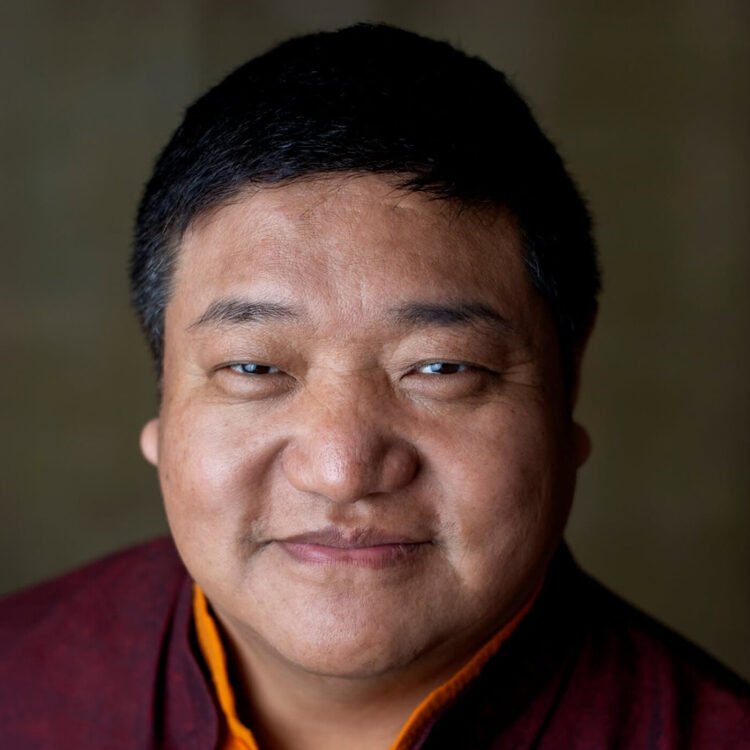 Mindrolling with Raghu Markus – Ep. 653 – The Tibetan E book of Success with Orgyen Chowang Rinpoche – Be Right here Now Community 2026