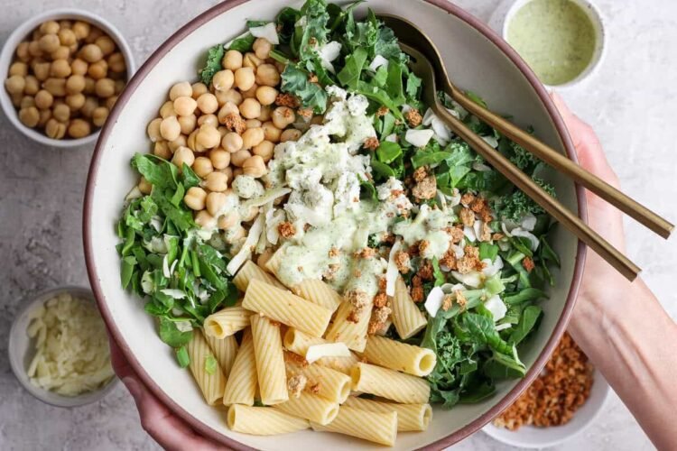 Inexperienced Goddess Pasta Salad (Solely 6 Substances!)