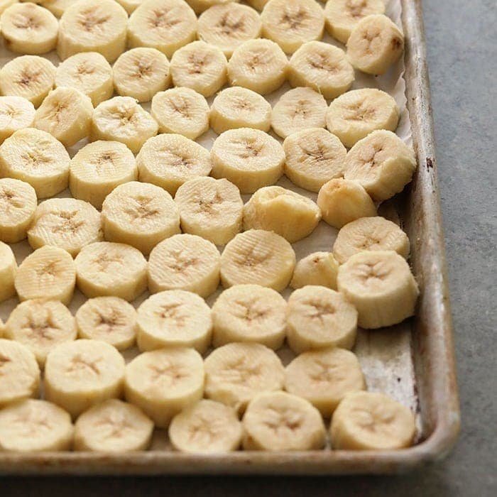 The best way to Freeze Bananas (for Smoothies and Baking!)