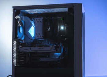 PC Shipments Simply Fell For The First Time In Two Years, Thanks To The Reminiscence Scarcity