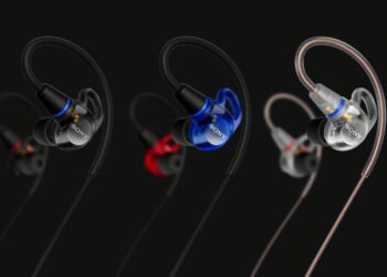 Sony Launches $120 In-Ear Screens For Execs
