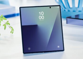 Samsung’s New Foldable Show Expertise Is Tougher To Harm And Resists Creases