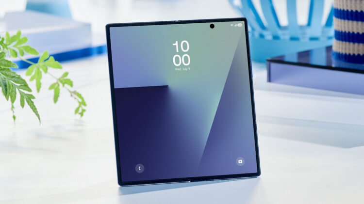 Samsung’s New Foldable Show Expertise Is Tougher To Harm And Resists Creases