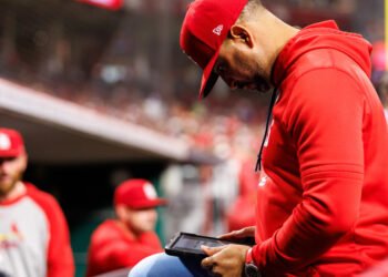 MLB Bans Utilizing Dugout iPads For AI-Powered In-Recreation Technique Calls