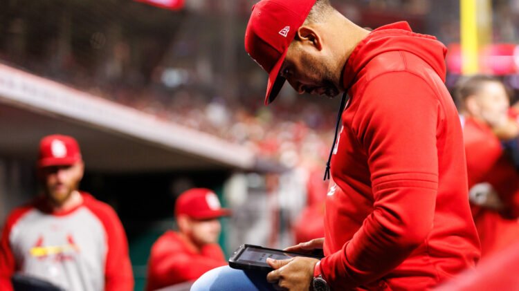 MLB Bans Utilizing Dugout iPads For AI-Powered In-Recreation Technique Calls