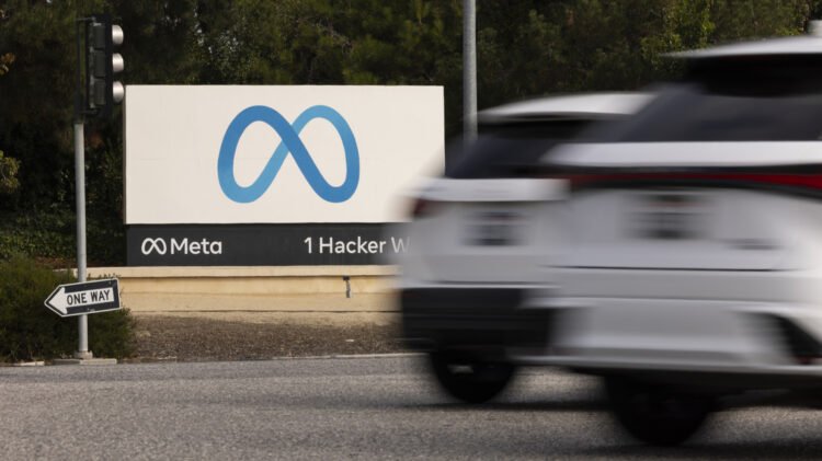 Meta Is Reportedly Contemplating A Multibillion-Greenback Information Heart Deal With Anthropic
