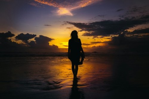 40 Quotes for Letting Go and Coping With All These Issues You Can’t Management