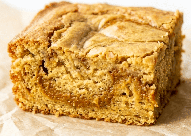 Baked Banana Pumpkin Spice Bars from Wholesome Helper