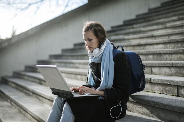 How To Select A Social Work Path That Suits You