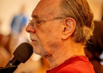 Pilgrim Coronary heart with Krishna Das – Ep. 195 – Descent into the Heartspace – Be Right here Now Community 2026