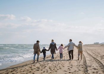 125 Household Quotes to Share the Love and Laughter and Strengthen Your Bonds