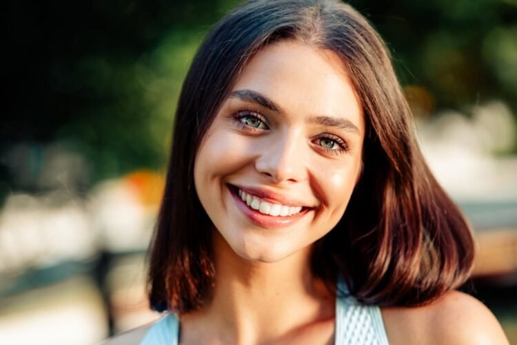 The right way to Get Whiter Enamel, In line with a Beauty Dentist