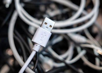 What’s The USB Trident Image For? How To Know What Form Of Port You Have