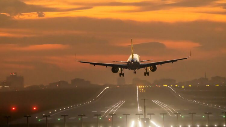 A Flight Monitoring Service Is Suing Kalshi For Utilizing Its Knowledge With out Authorization