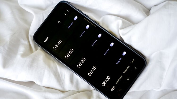 How To Make Your Android Alarm Ring At Full Quantity Even When Your Calls Are Muted