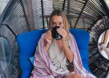 When Gratitude Feels Pressured: What to Do When You Cannot Discover the Silver Lining