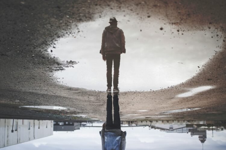16 Aware 10-Second Reminders to Convey You Readability When You’re at a Crossroads in Life