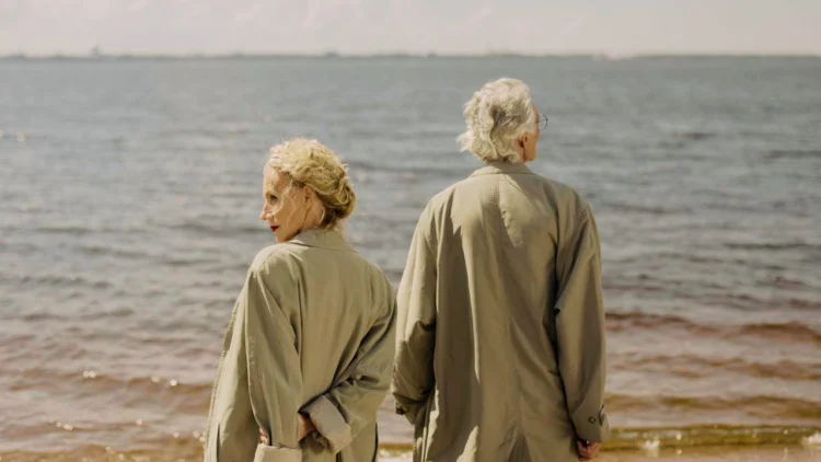 What Psychologists Are Saying About Gray Divorce