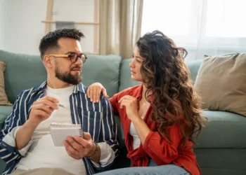 Easy methods to Have a Relationship Test-In