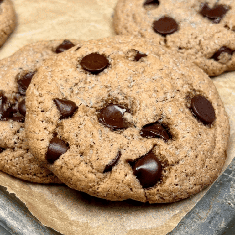Keto-Pleasant Tallow Chocolate Chip Cookies