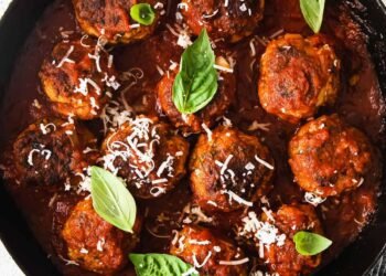 Straightforward Turkey Meatball Recipe (Juicy & Flavorful)