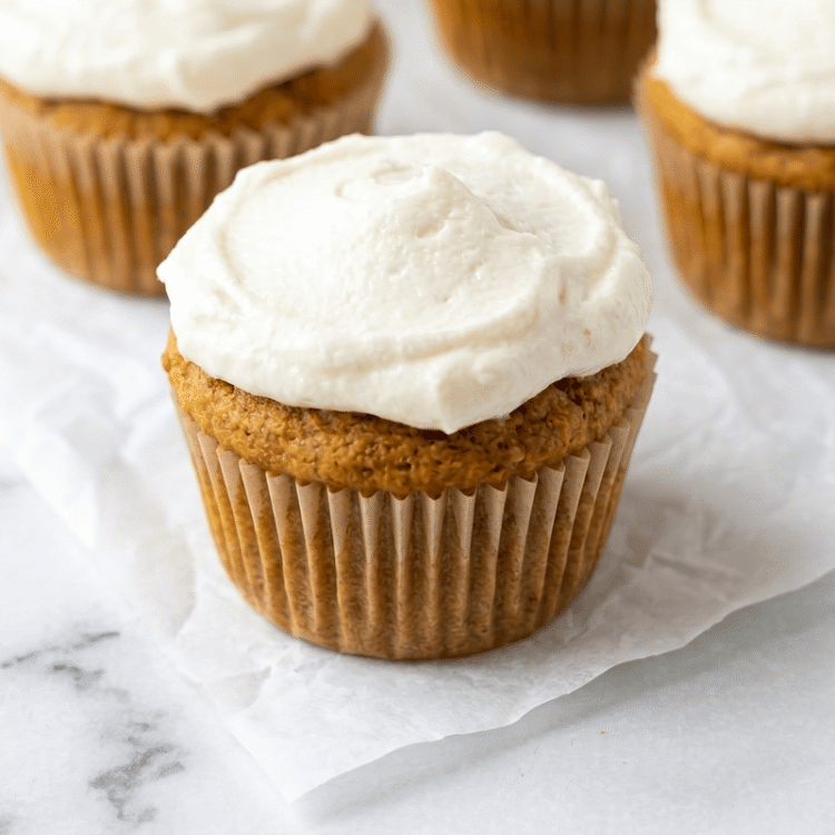 Vegan Gluten-Free Pumpkin Spice Cupcakes [no added sugar] • Wholesome Helper