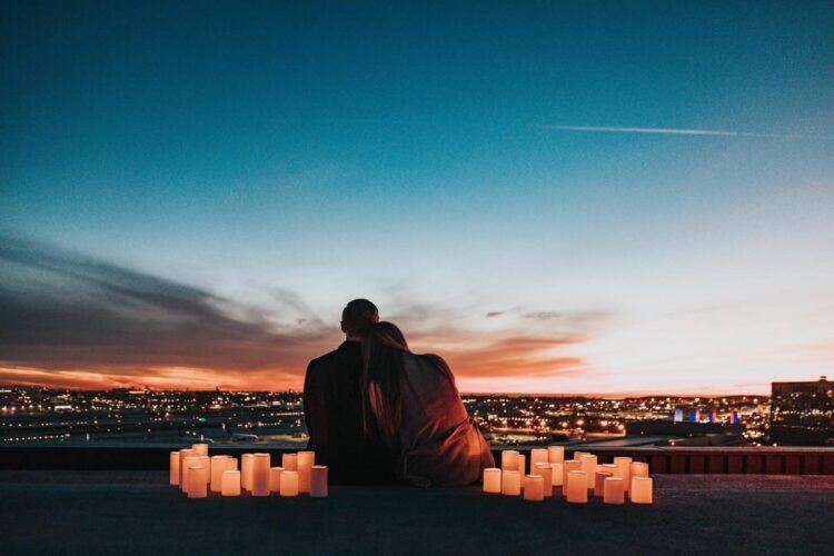 Educating Mindfulness to {Couples}: A Sensible Information